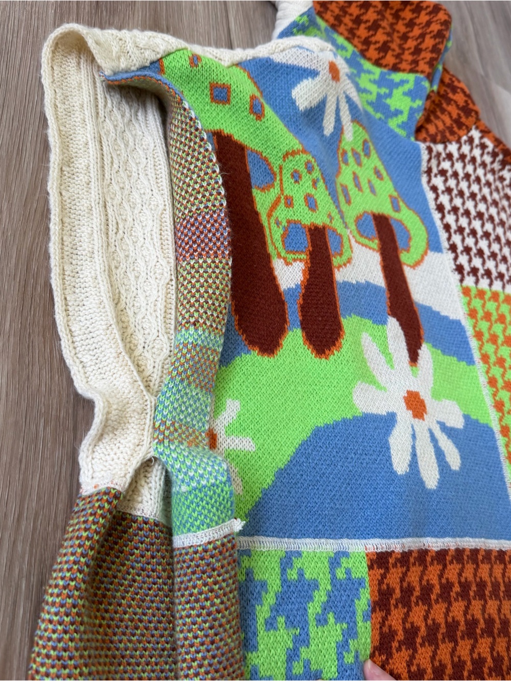 Urban Outfitters Kali Knit Throwover Poncho, Patchwork Cape - Picture 8 of 13